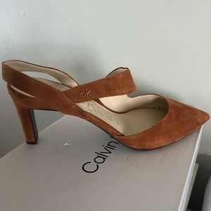 Calvin Klein women size 10M